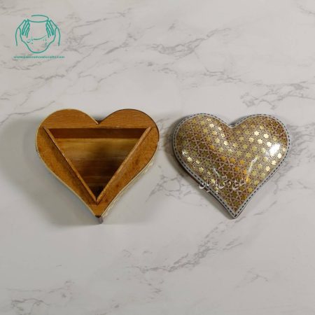 جاجواهراتی طرح قلب خاتم کندویی