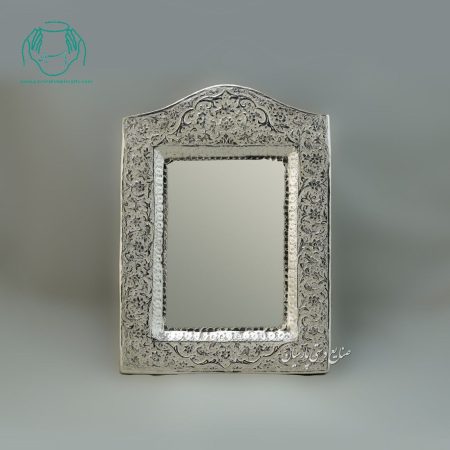 آیینه مستطیل کوچک