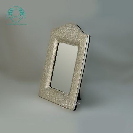 آیینه مستطیل کوچک