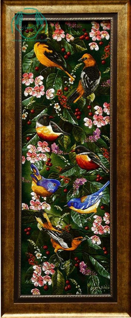 تابلو فرش دستبافت عمودی چله ابریشم گل و بلبل زمینه سبز