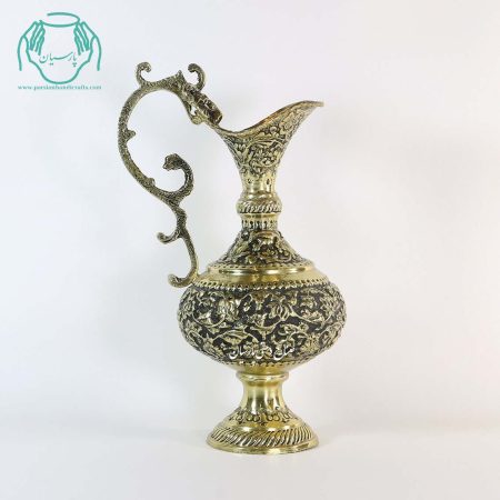 پارچ برنجی قلمزنی گل برجسته 3 لیتری